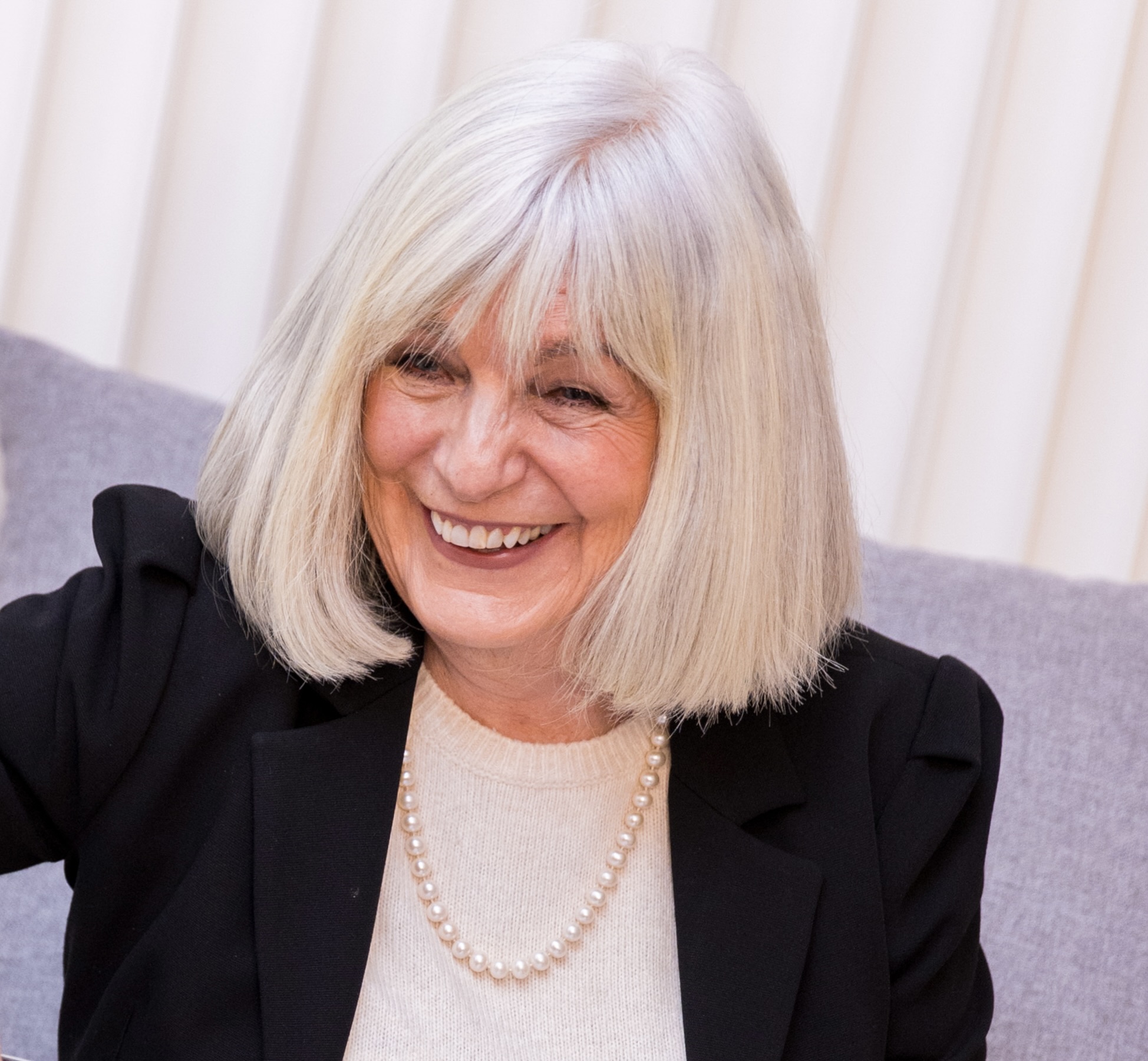Fiona  Campbell Arrand